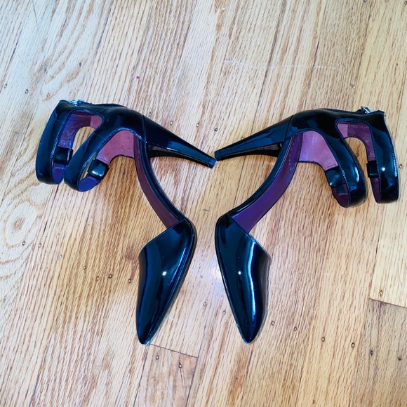 Black heels - Picture 2 of 6